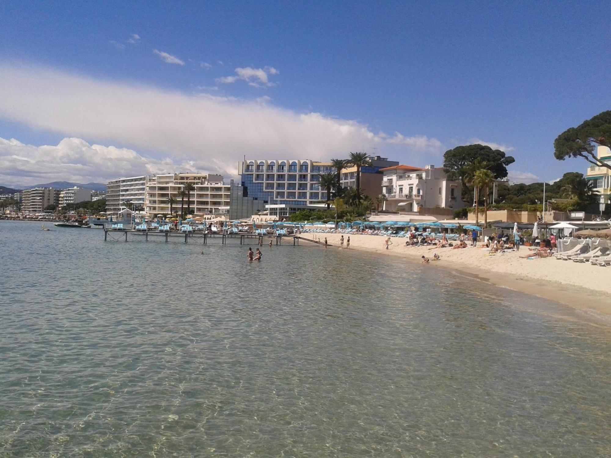 Appartamento Le Palais Du Tropique Juan-les-Pins Esterno foto